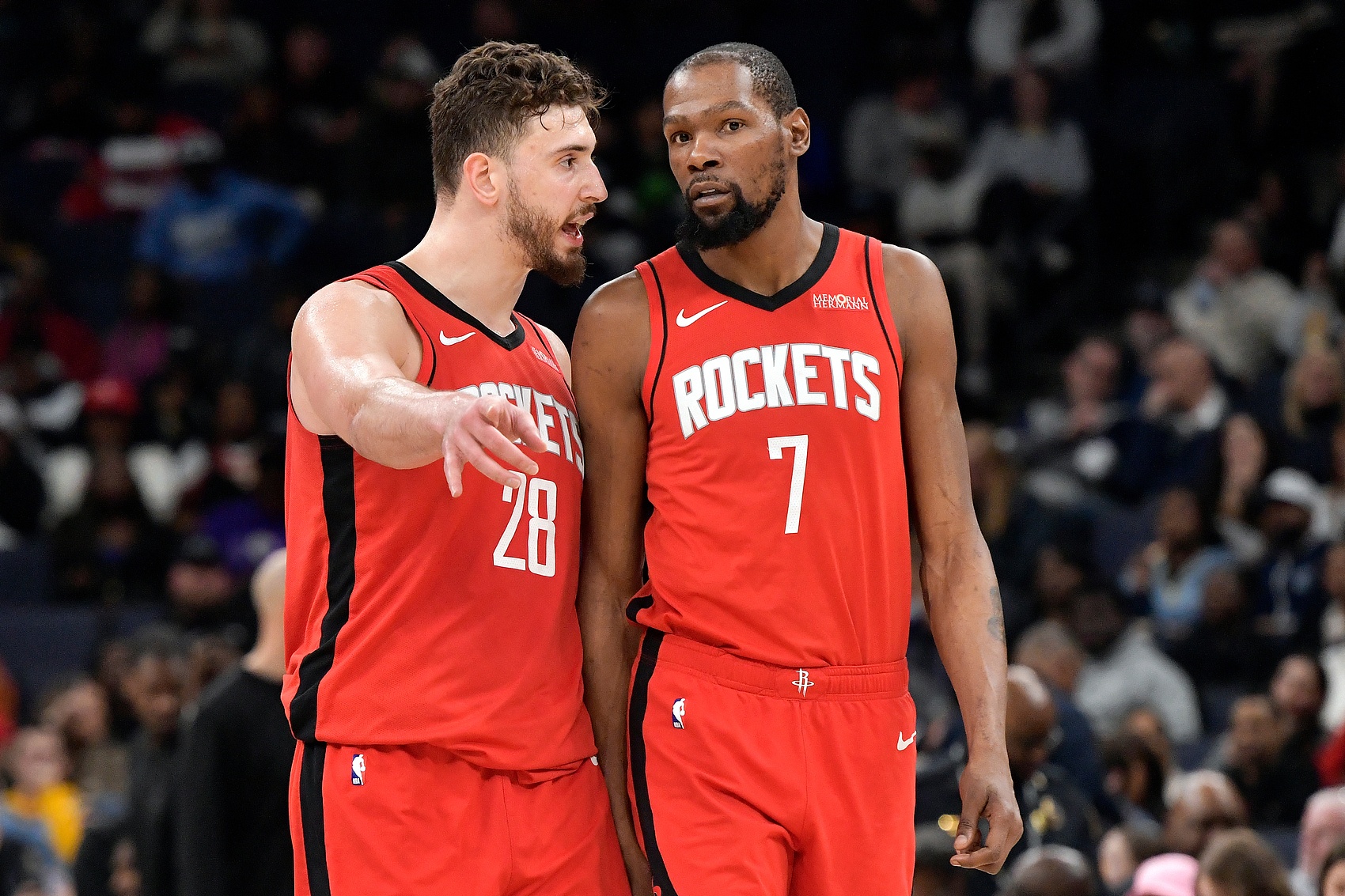开云-都是背靠背第二战！ESPN预测明天胜率：火箭79.1% 雄鹿20.9%